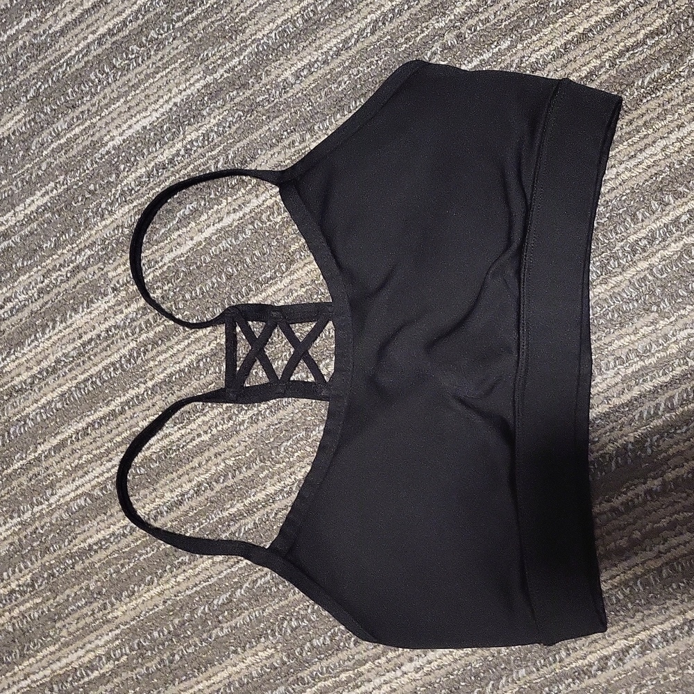 Black sports bra. Size XS, C9 target